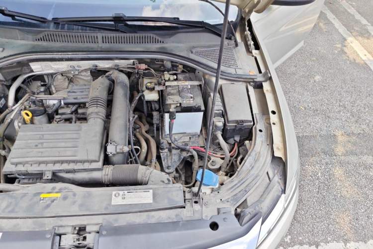 Used Volkswagen Lavida 2018 280TSI DSG Comfort Edition China V Standard Engine Bay Left