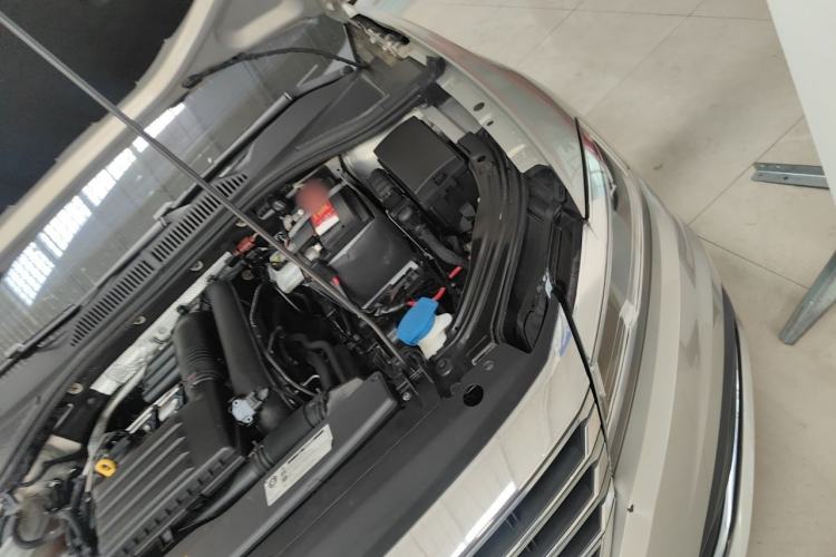 Used Volkswagen Lavida 2018 280TSI DSG Comfort Edition China V Standard Engine Bay Left
