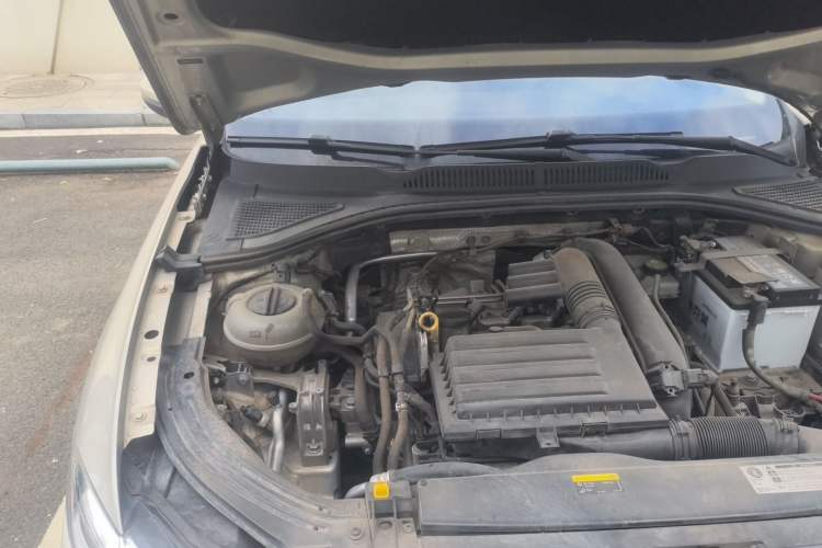 Used Volkswagen Lavida 2018 280TSI DSG Comfort Edition China V Standard Engine Bay Right