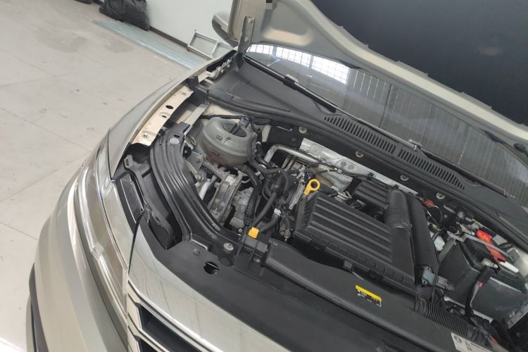 Used Volkswagen Lavida 2018 280TSI DSG Comfort Edition China V Standard Engine Bay Right