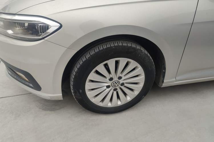 Used Volkswagen Lavida 2018 1.5L Automatic Comfort Edition China V Standard Exterior 4