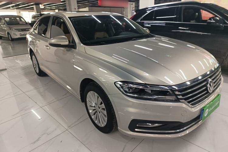 Used Volkswagen Lavida 2018 1.5L Automatic Comfort Edition China V Standard Front Right 45 Deg