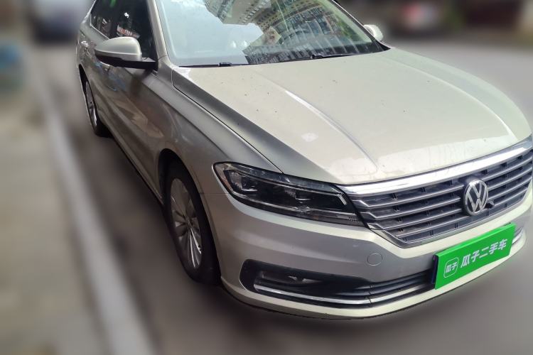 Used Volkswagen Lavida 2018 1.5L Automatic Comfort Edition China V Standard Front Right 45 Deg