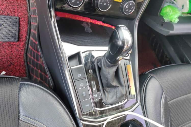 Used Volkswagen Lavida 2018 280TSI DSG Comfort Edition China V Standard Gear Lever