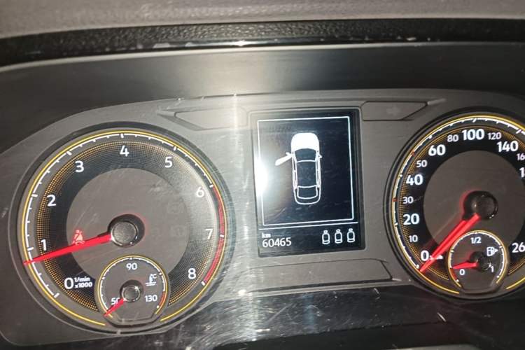 Used Volkswagen Lavida 2018 1.5L Automatic Comfort Edition China V Standard Instrument Cluster
