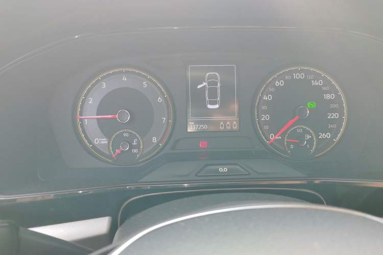 Used Volkswagen Lavida 2018 1.5L Automatic Comfort Edition China V Standard Instrument Cluster