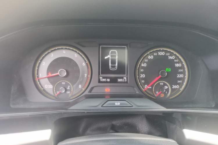 Used Volkswagen Lavida 2018 1.5L Automatic Comfort Edition China V Standard Instrument Cluster