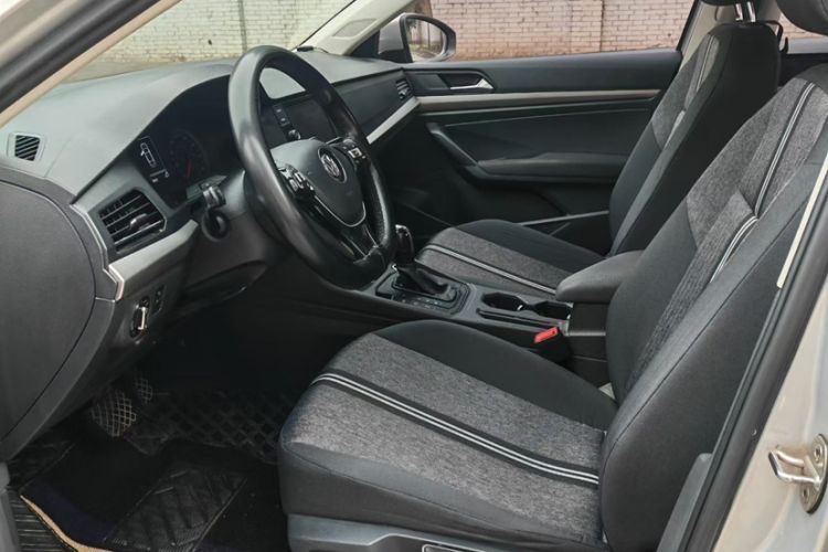 Used Volkswagen Lavida 2018 1.5L Automatic Fashion Edition China V Standard Interior 2