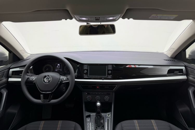 Used Volkswagen Lavida 2018 280TSI DSG Comfort Edition China V Standard Interior 3