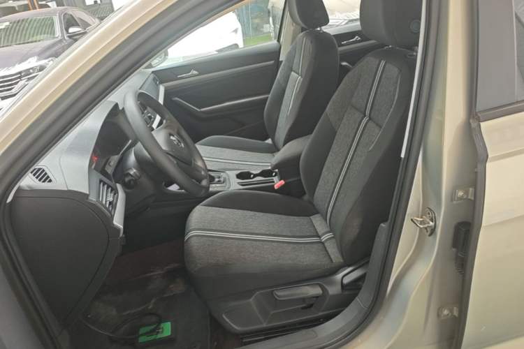 Used Volkswagen Lavida 2018 1.5L Automatic Fashion Edition China V Standard Left Front Seat