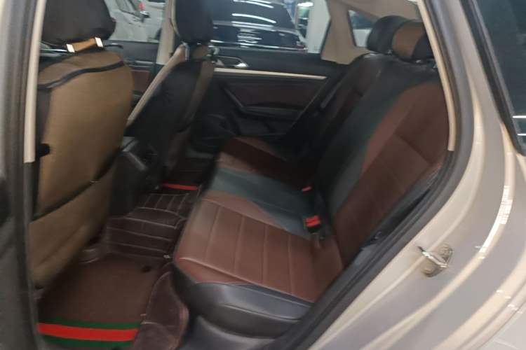 Used Volkswagen Lavida 2018 1.5L Automatic Comfort Edition China V Standard Left Rear Seat