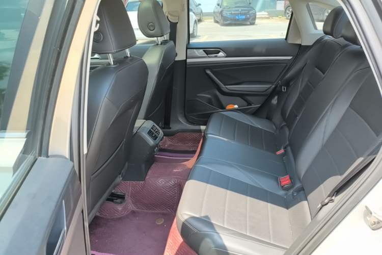 Used Volkswagen Lavida 2018 1.5L Automatic Comfort Edition China V Standard Left Rear Seat