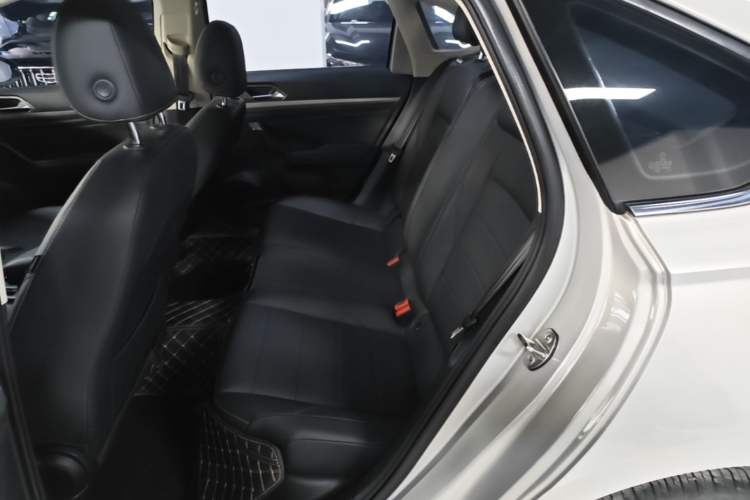 Used Volkswagen Lavida 2018 1.5L Automatic Comfort Edition China V Standard Left Rear Seat