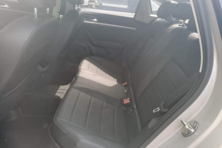 Used Volkswagen Lavida 2018 1.5L Automatic Comfort Edition China V Standard Left Rear Seat