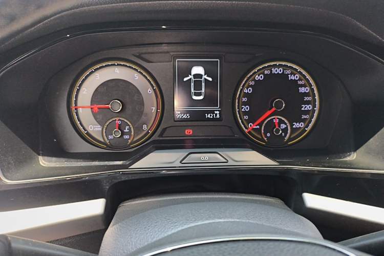 Used Volkswagen Lavida 2018 280TSI DSG Luxury Edition China V Standard Odometer Close Up