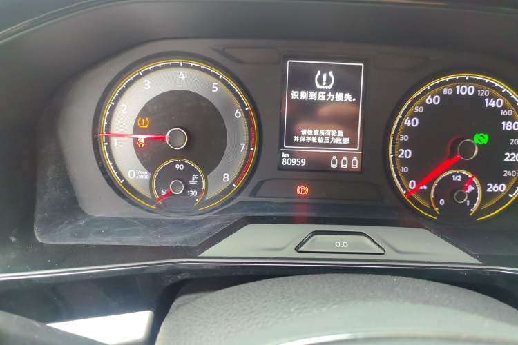 Used Volkswagen Lavida 2018 1.5L Automatic Comfort Edition China V Standard Odometer Close Up