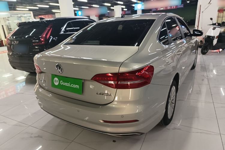 Used Volkswagen Lavida 2018 1.5L Automatic Comfort Edition China V Standard Rear Right 45 Deg