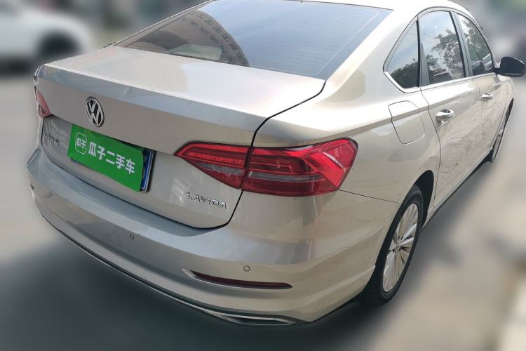 Used Volkswagen Lavida 2018 1.5L Automatic Comfort Edition China V Standard Rear Right 45 Deg
