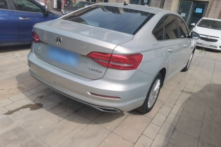 Used Volkswagen Lavida 2018 1.5L Automatic Comfort Edition China V Standard Rear Right 45 Deg