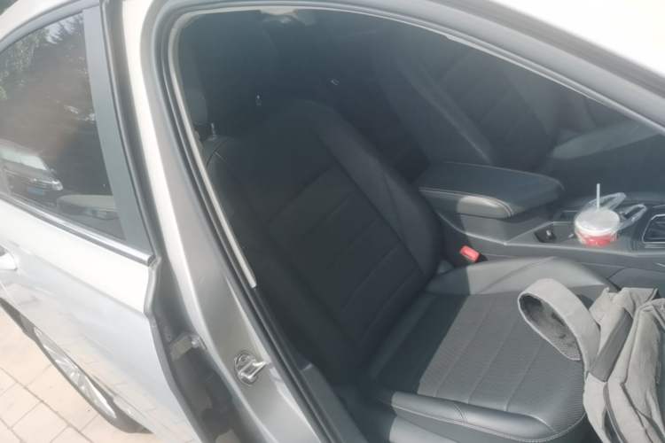 Used Volkswagen Lavida 2018 1.5L Automatic Comfort Edition China V Standard Right Front Seat
