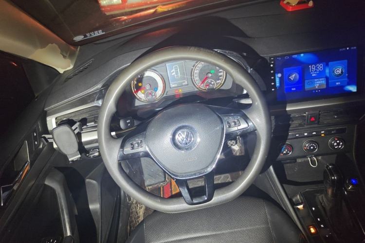 Used Volkswagen Lavida 2018 1.5L Automatic Comfort Edition China V Standard Steering Wheel