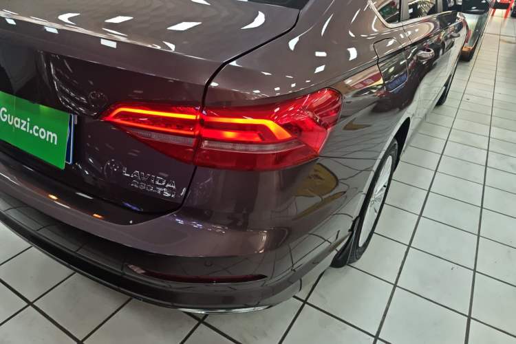 Used Volkswagen Lavida 2018 280TSI DSG Comfort Edition China V Standard Exterior 3