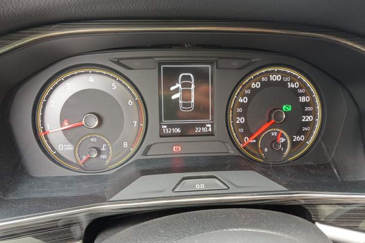 Used Volkswagen Lavida 2018 1.5L Automatic Fashion Edition China V Standard Instrument Cluster