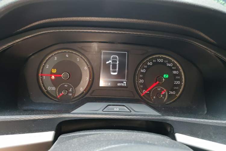 Used Volkswagen Lavida 2018 1.5L Automatic Fashion Edition China V Standard Instrument Cluster