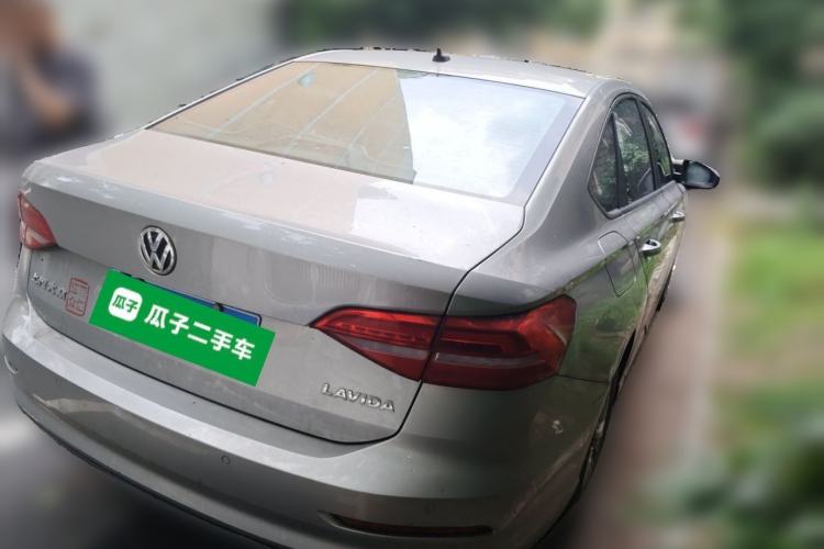 Used Volkswagen Lavida 2018 1.5L Automatic Fashion Edition China V Standard Rear Right 45 Deg