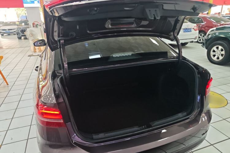 Used Volkswagen Lavida 2018 280TSI DSG Comfort Edition China V Standard Trunk