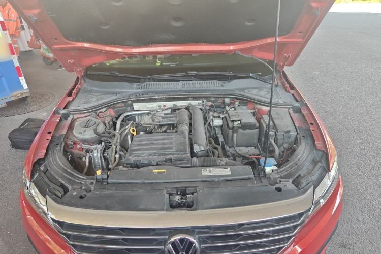 Used Volkswagen Lavida 2018 Hatchback 200TSI DSG Comfort Edition China V Standard Engine Bay