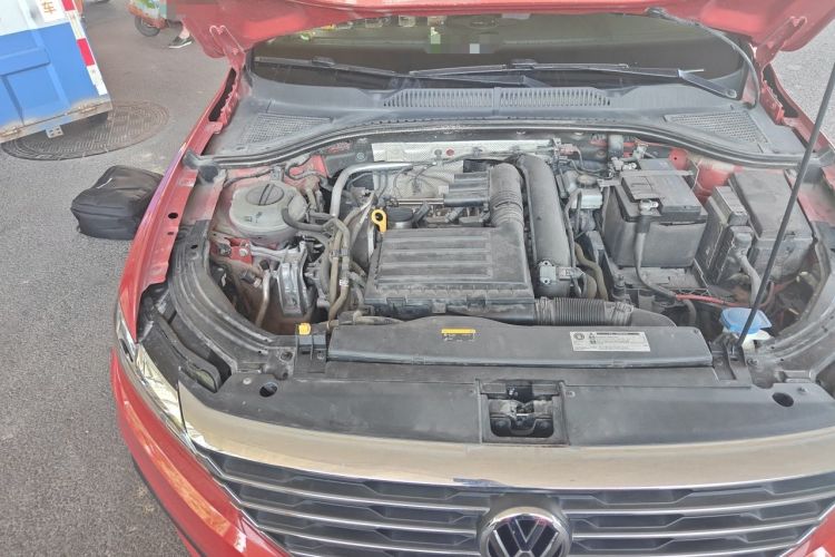 Used Volkswagen Lavida 2018 Hatchback 200TSI DSG Comfort Edition China V Standard Engine Bay Right