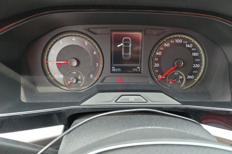 Used Volkswagen Lavida 2018 Hatchback 200TSI DSG Comfort Edition China V Standard Odometer Close Up