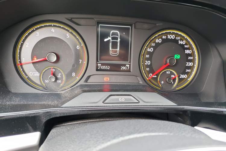 Used Volkswagen Lavida 2018 280TSI DSG Comfort Edition China V Standard Odometer Close Up