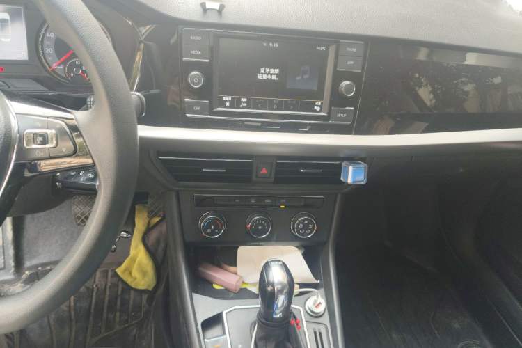 Used Volkswagen Lavida 2018 280TSI DSG Comfort Edition China V Standard Audio And AC Panel