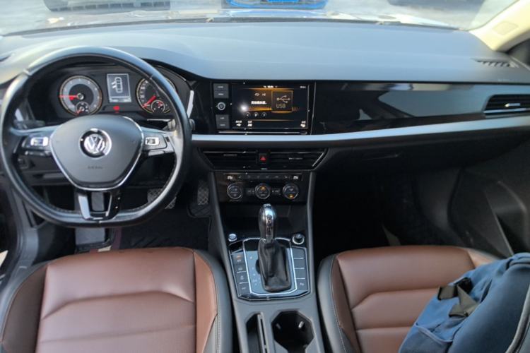Used Volkswagen Lavida 2018 280TSI DSG Luxury Edition China V Standard Center Console