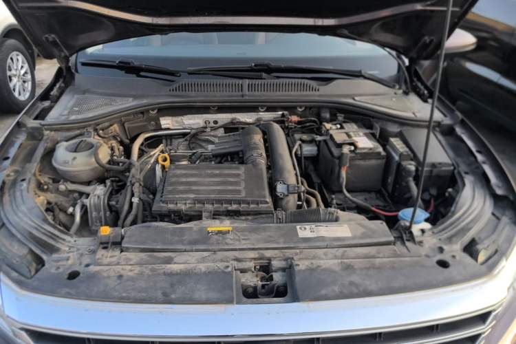 Used Volkswagen Lavida 2018 280TSI DSG Luxury Edition China V Standard Engine Bay