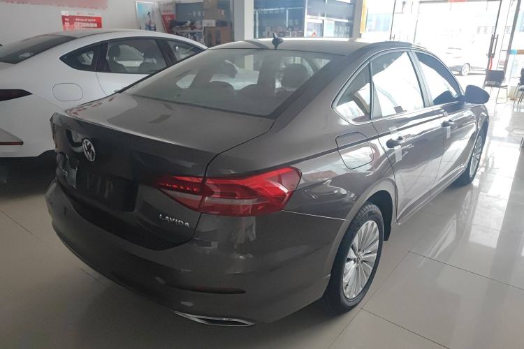 Used Volkswagen Lavida 2018 1.5L Automatic Comfort Edition China V Standard Exterior 3