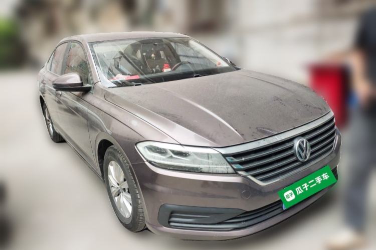 Used Volkswagen Lavida 2018 1.5L Manual Fashion Edition China V Standard Front Right 45 Deg