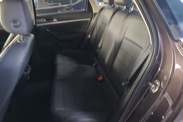 Used Volkswagen Lavida 2018 1.5L Automatic Comfort Edition China V Standard Left Rear Seat
