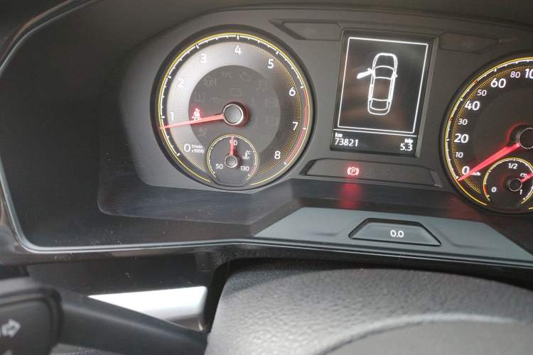 Used Volkswagen Lavida 2018 280TSI DSG Comfort Edition China V Standard Odometer Close Up