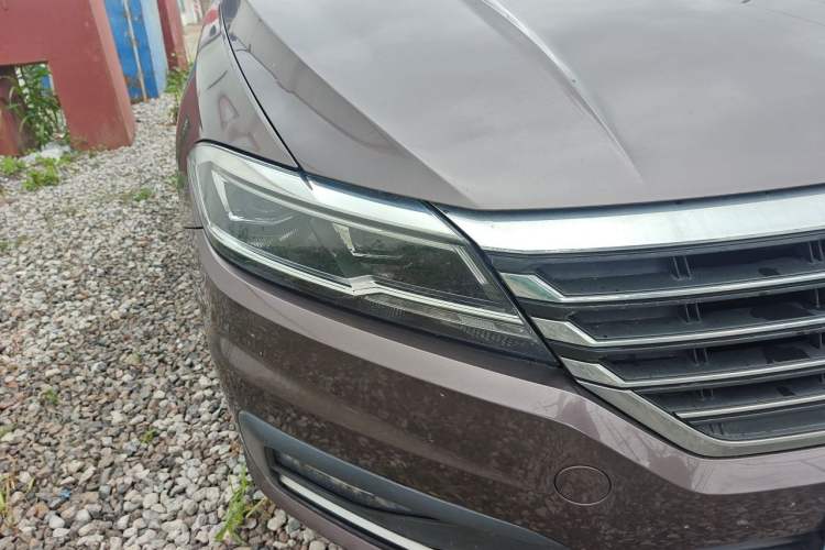 Used Volkswagen Lavida 2018 280TSI DSG Comfort Edition China V Standard Right Front Headlight