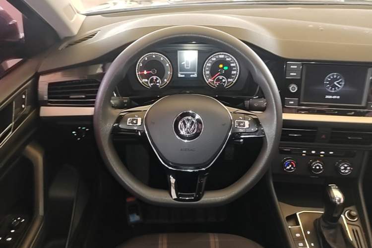 Used Volkswagen Lavida 2018 280TSI DSG Comfort Edition China V Standard Steering Wheel
