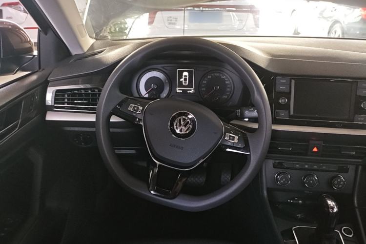 Used Volkswagen Lavida 2018 1.5L Automatic Comfort Edition China V Standard Steering Wheel