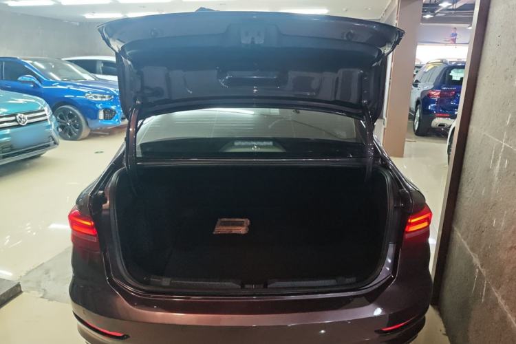 Used Volkswagen Lavida 2018 280TSI DSG Comfort Edition China V Standard Trunk