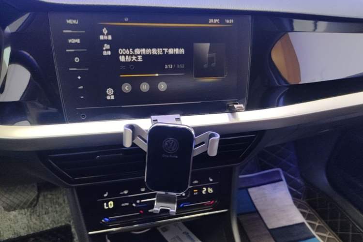 Used Volkswagen Lavida 2018 280TSI DSG Comfort Edition China V Standard Audio And AC Panel