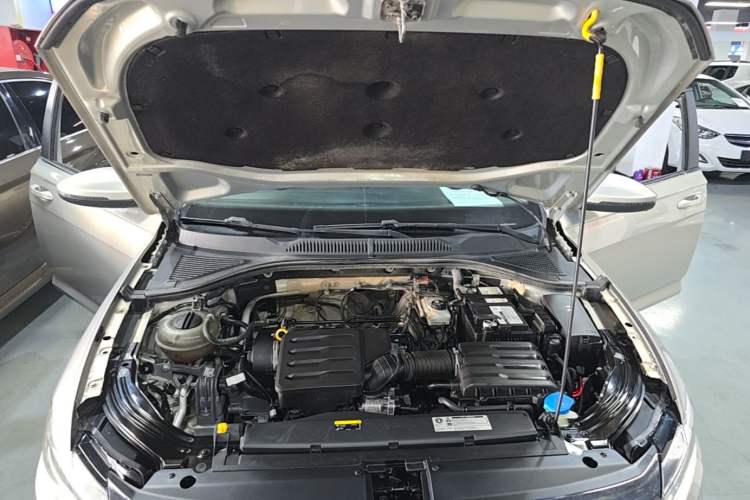 Used Volkswagen Lavida 2018 1.5L Automatic Comfort Edition China V Standard Engine Bay