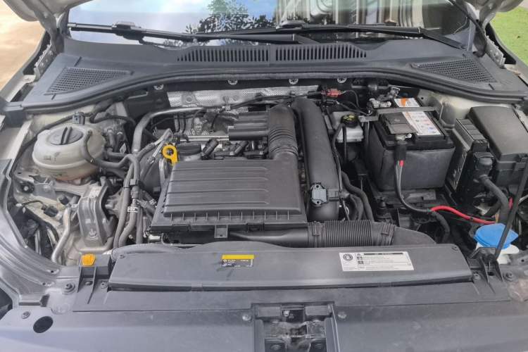 Used Volkswagen Lavida 2018 280TSI DSG Comfort Edition China V Standard Engine Bay