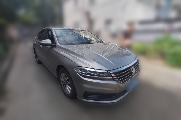 Used Volkswagen Lavida 2018 1.5L Automatic Fashion Edition China V Standard Front Right 45 Deg