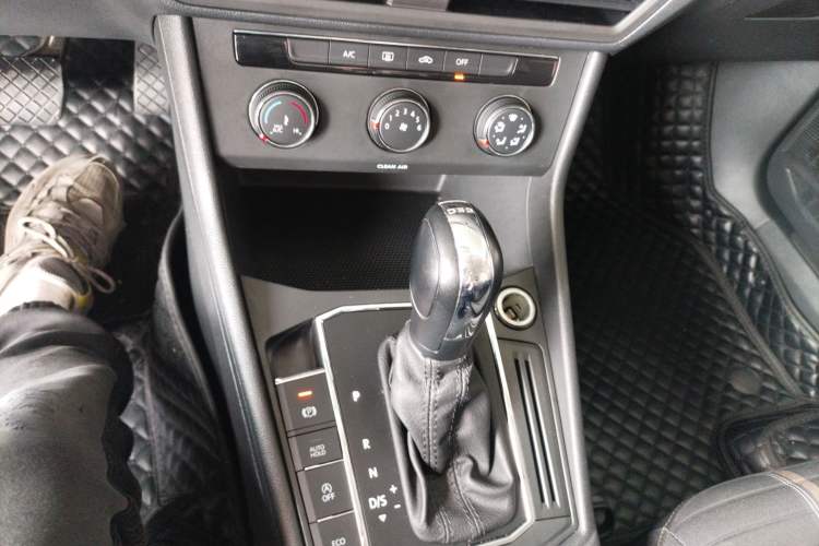 Used Volkswagen Lavida 2018 280TSI DSG Comfort Edition China V Standard Gear Lever